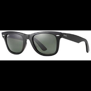 Ray Ban Original Wayfarer Sunglasses NEW